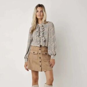 Summum jabot blouse floral flower print ruffle button down size 40/Large